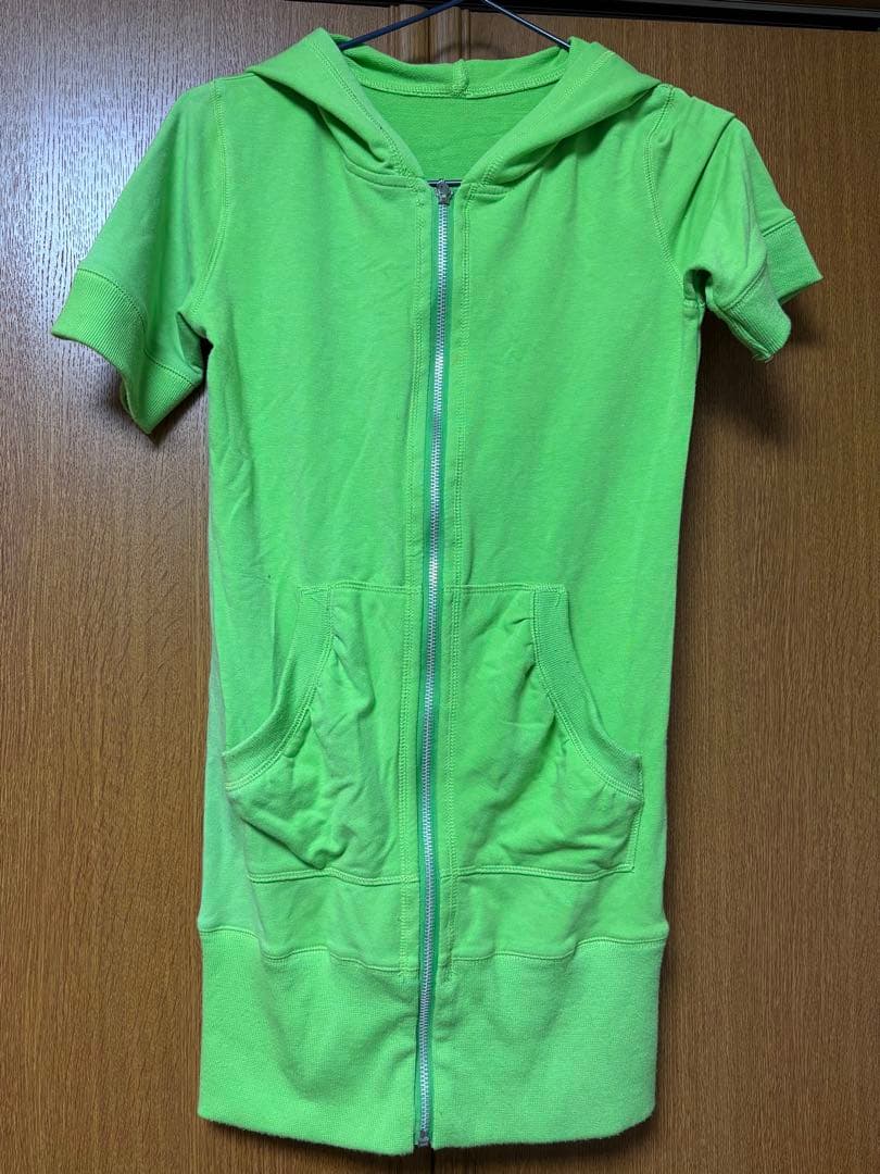 Neon Green Heart Design Hooded Short Sleeve Hoodie Dress