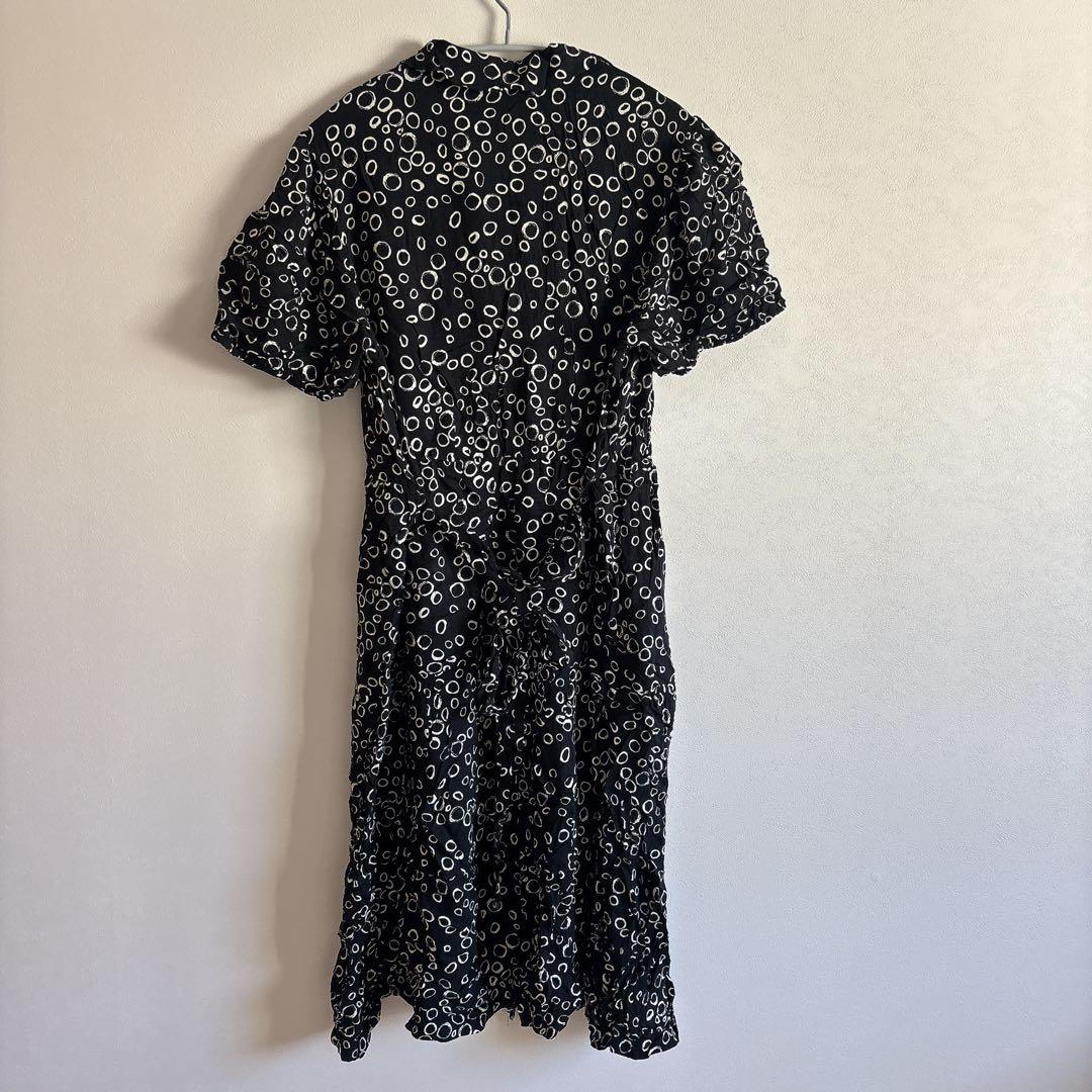 short sleeved