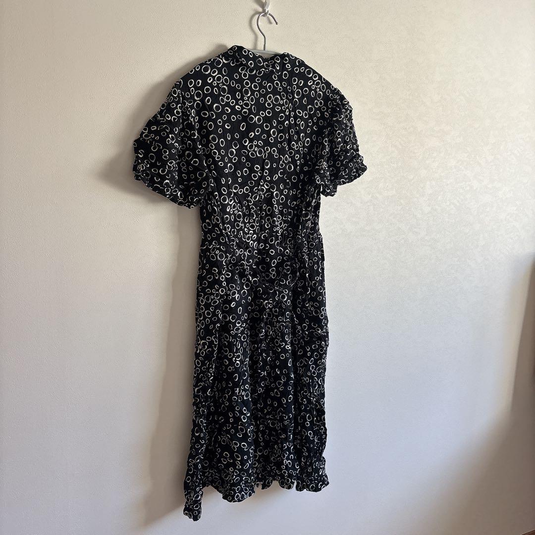 short sleeved