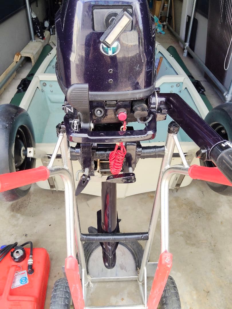 Akashot E3K319 Split Boat Tohatsu 6hp Boat Inspection until R10.5