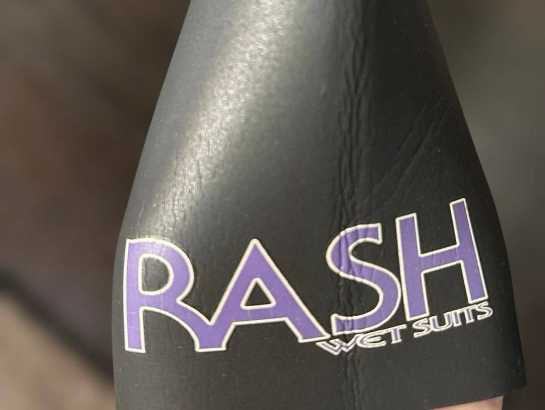 rash wetsuits
