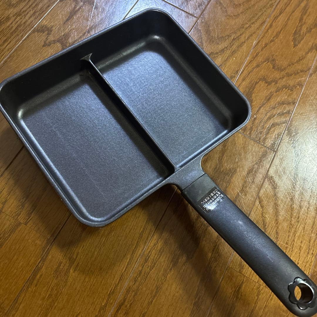 Divided Square Frying Pan - Two Sections