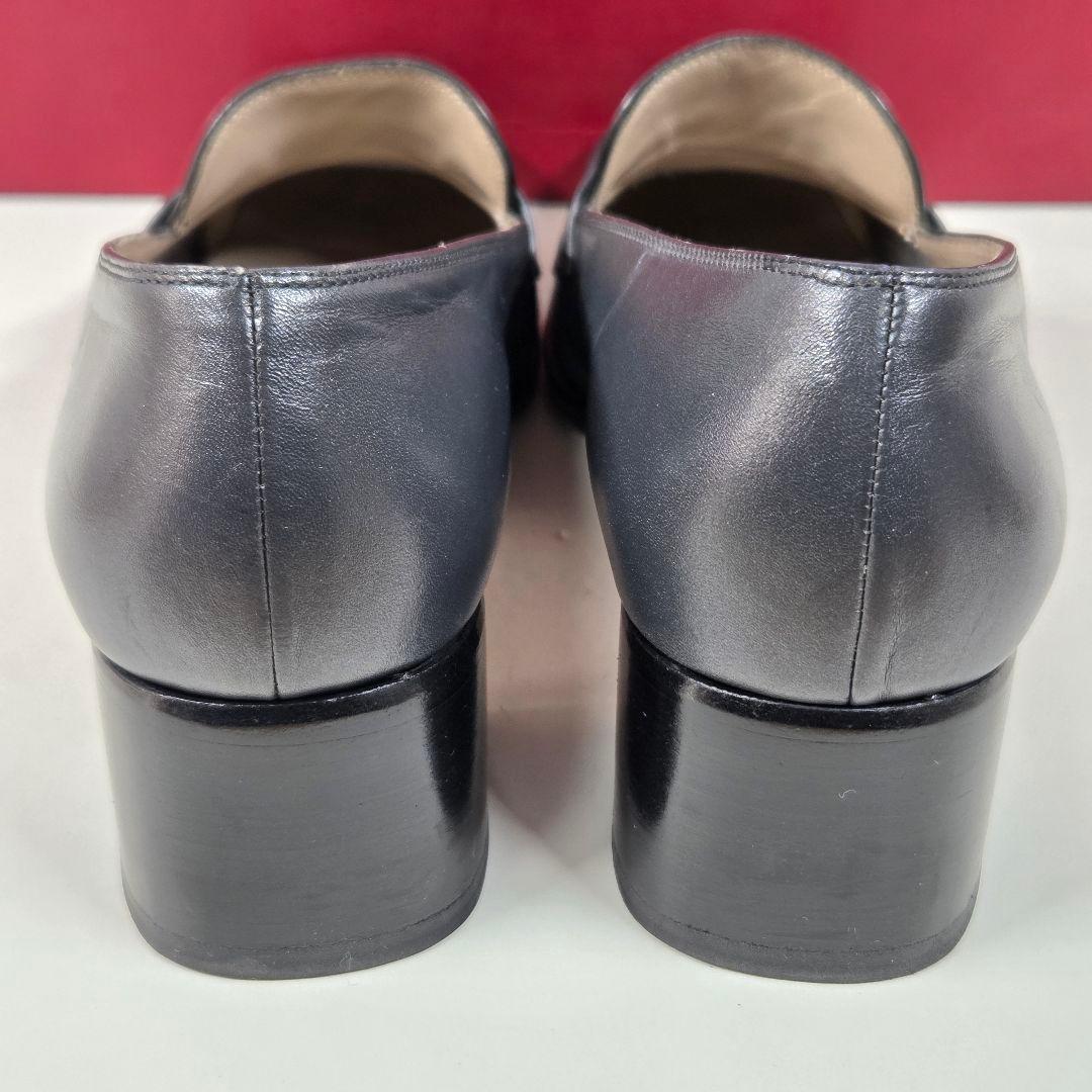 Salvatore Ferragamo that item