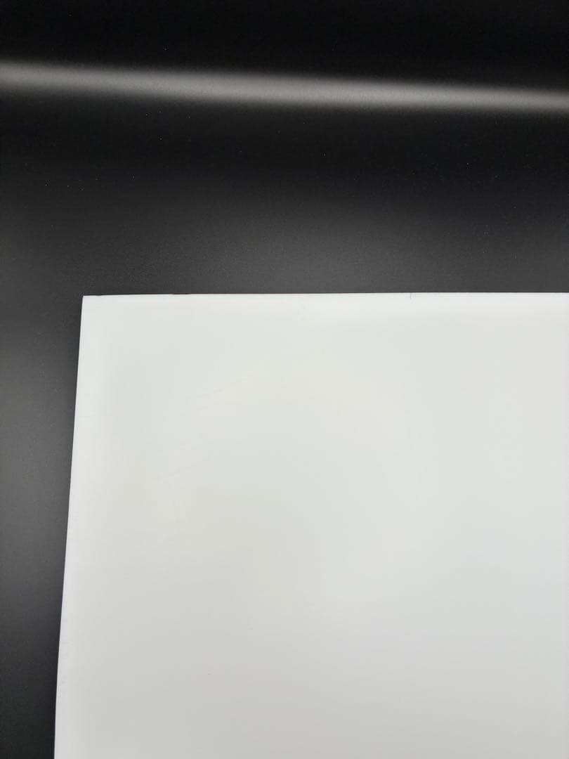 Price negotiable. Teflon Yodoflon PTFE, 8mm thick x 33.5cm x 55.3cm