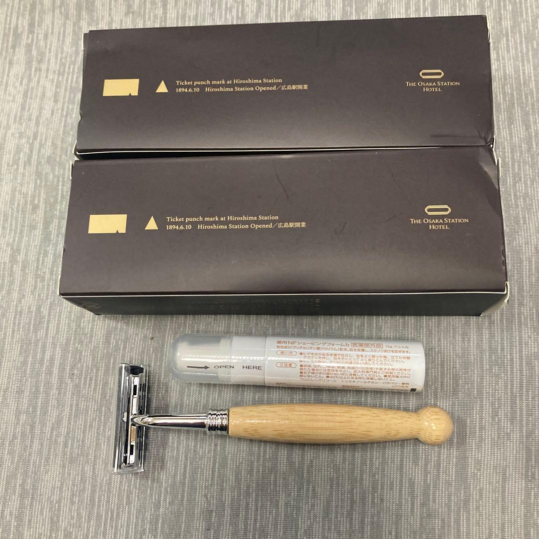 Hotel Amenities Razor Set of 4