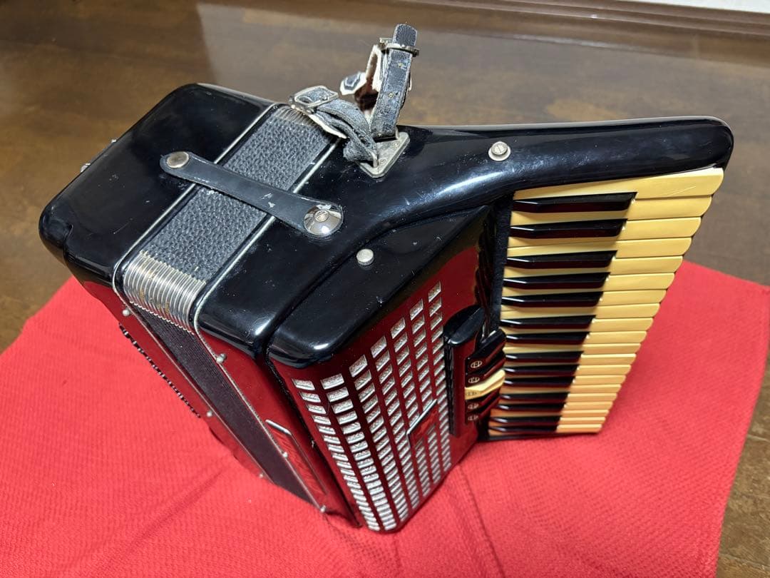 Toscano Accordion