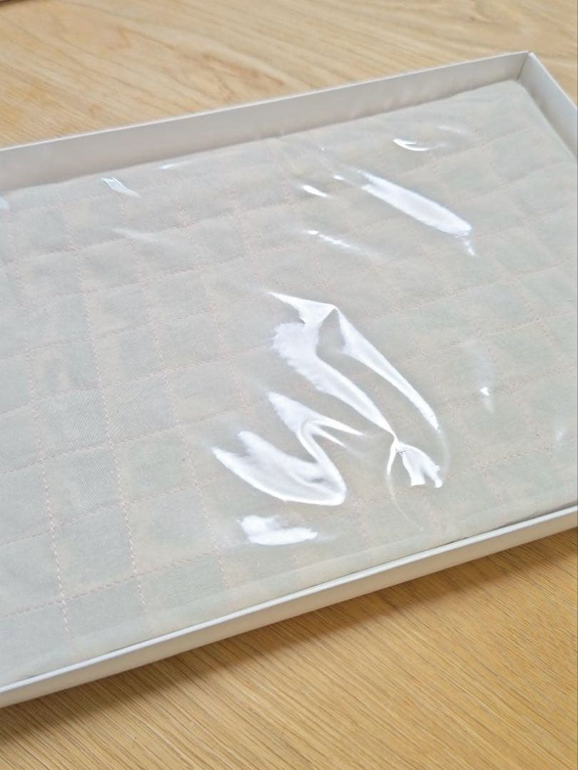 Unused item, natural ore tourmaline sheet & pillowcase 2-piece set