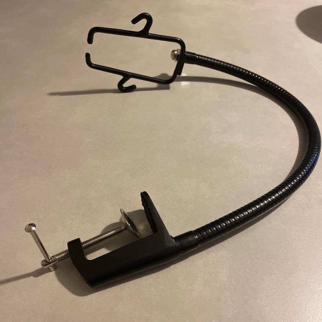 Hands-free hair dryer holder