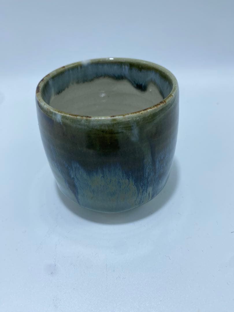 Kobushi Ware (Kobushi-yaki) Guinomi Sake Cup (Yunomi Tea Cup)