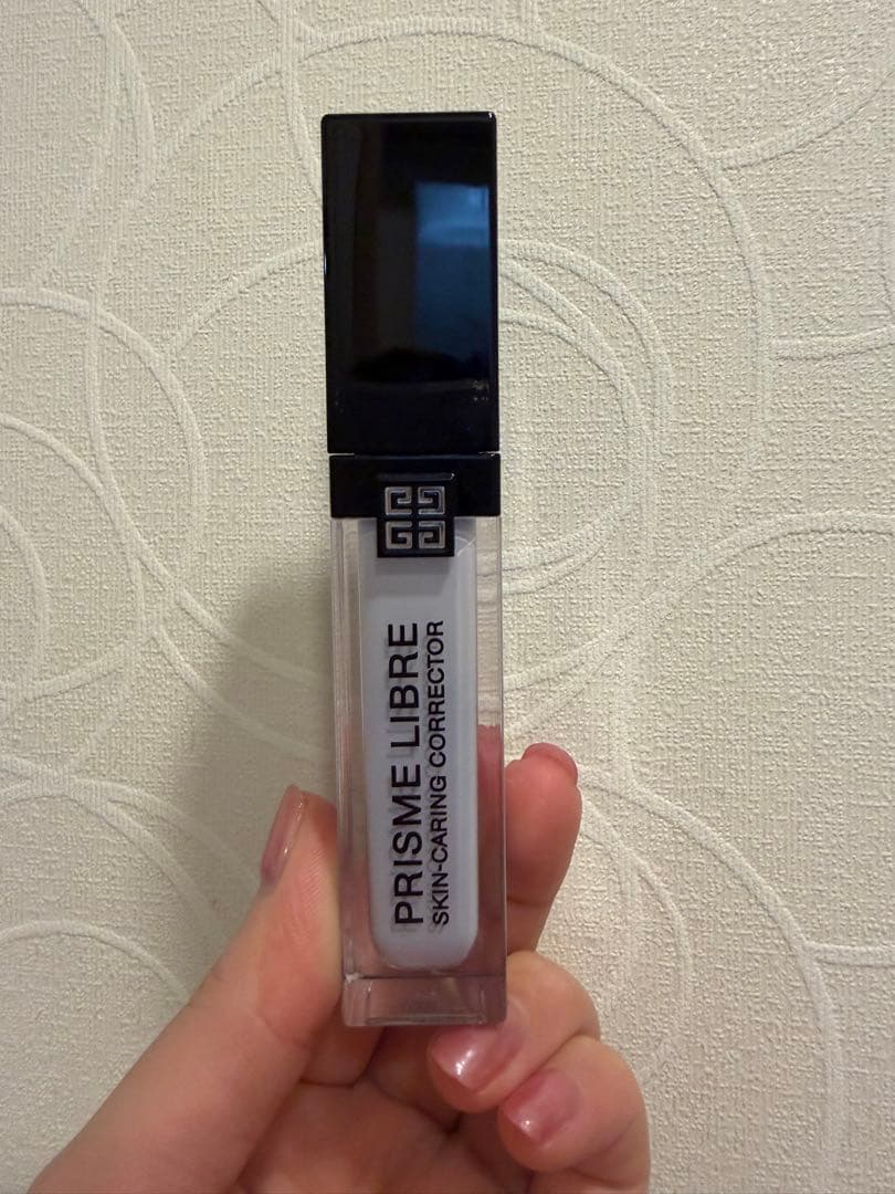 PRISME LIBRE SKIN CORRECTOR BLUE