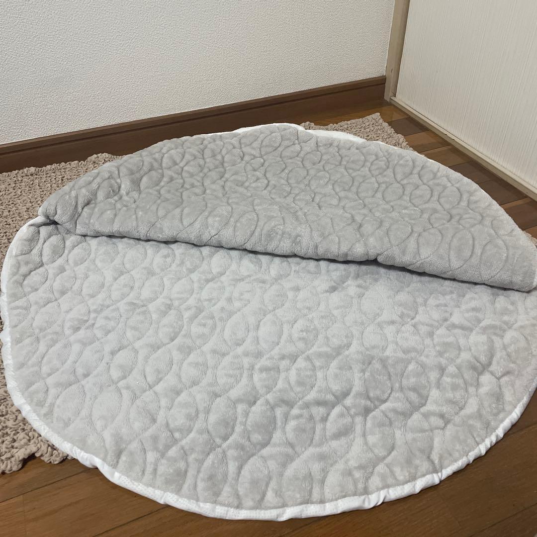 NITORI High-Loft Cushion