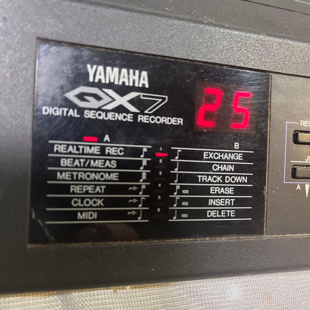 YAMAHA QX7 DIGITAL SEQUENCER RECORDER