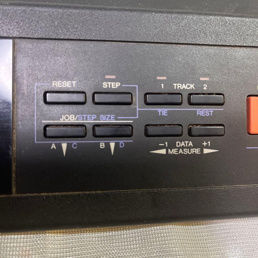 YAMAHA QX7 DIGITAL SEQUENCER RECORDER