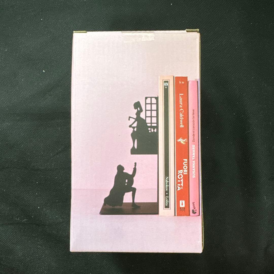 Romeo & Juliet Imported Goods Book Stand