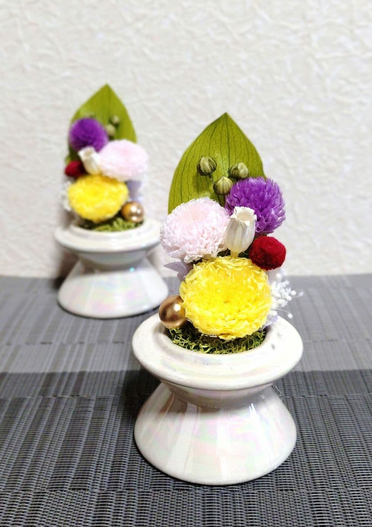 Buddhist Altar Flowers [Set of 2 with Glass Dome]