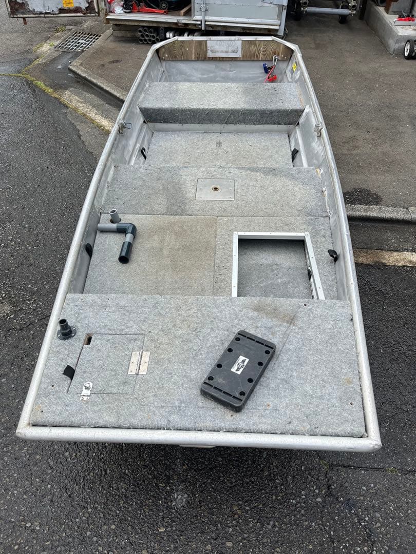 Aluminum 10ft Boat (No License Required)