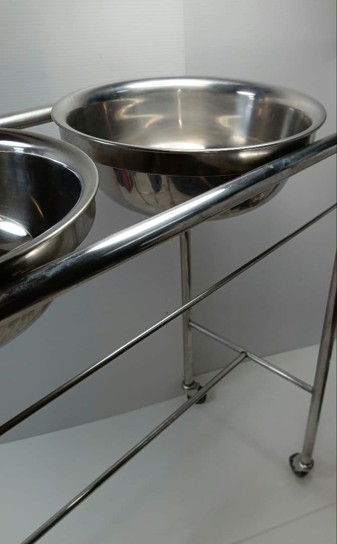 A187 Stainless Steel Manual Push Disinfection Hand Washing Stand with Casters