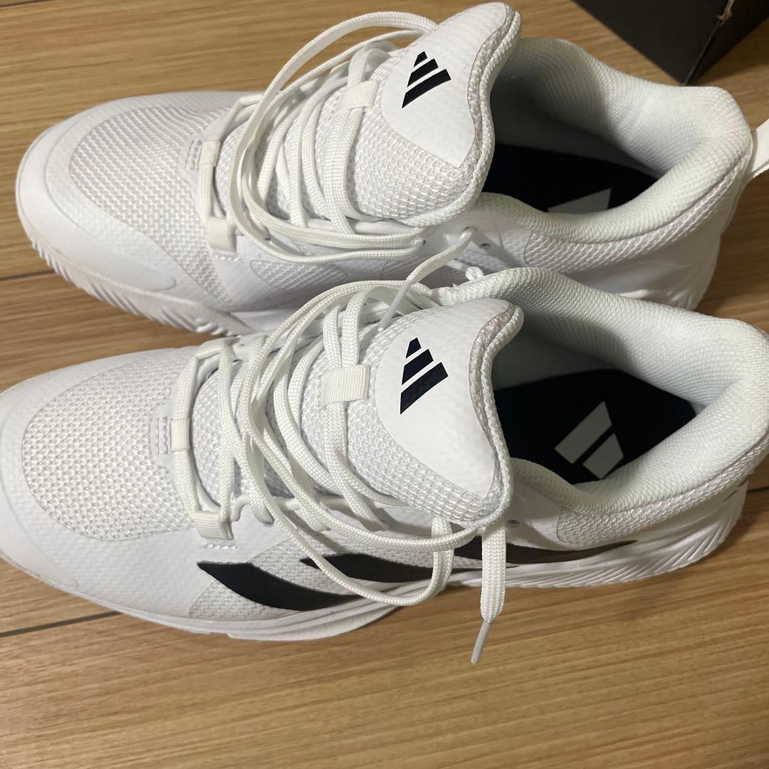adidas White Sports Shoes