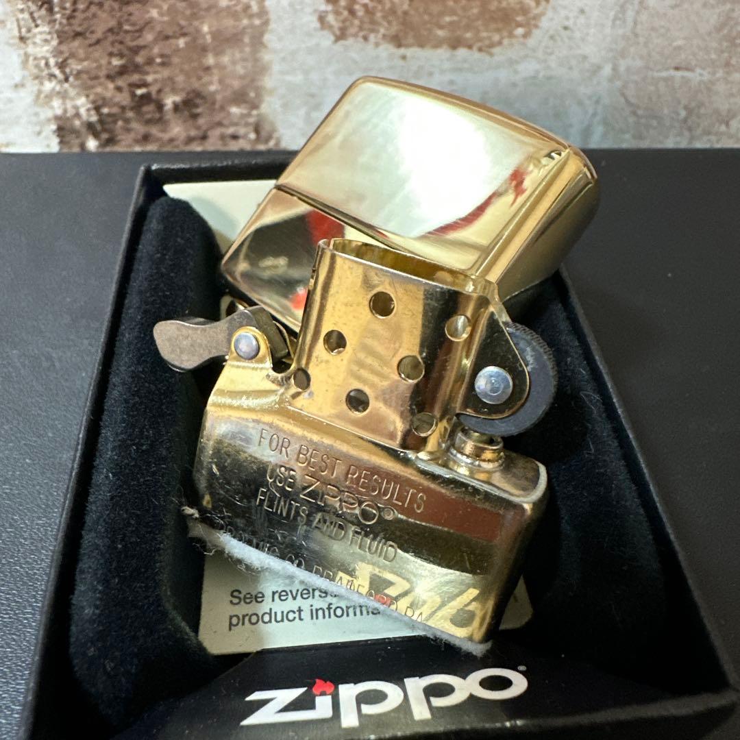 zippo <br><br>it
