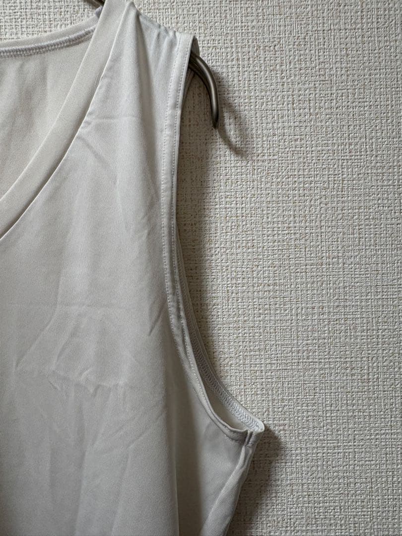 Basketball Inner Shirt, Size S, White, Anonymous Shipping