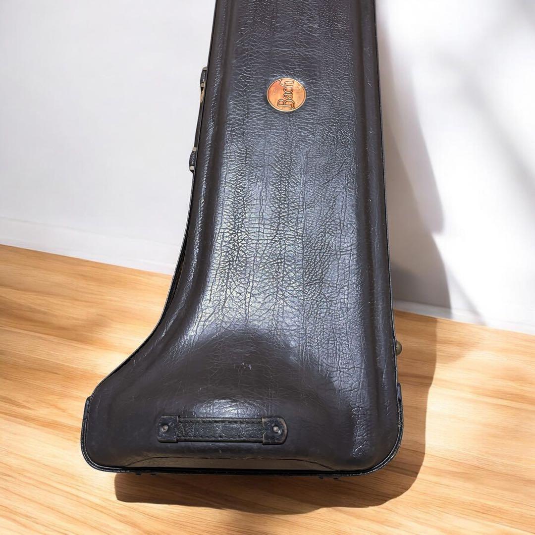 【Vintage】Bach Trombone Hard Case - Manufactured around the 1970s? Genuine
