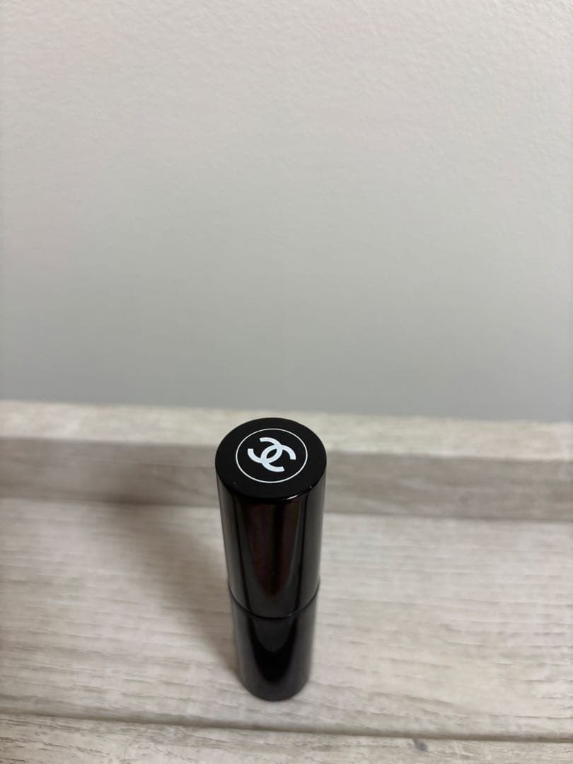Chanel Baume Essentiel Translucent