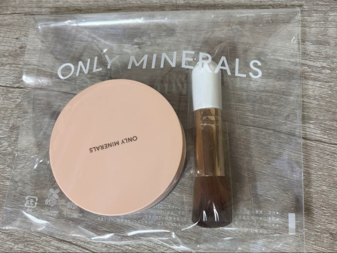 Only Minerals Foundation Light Beige Matte 18 2.5g