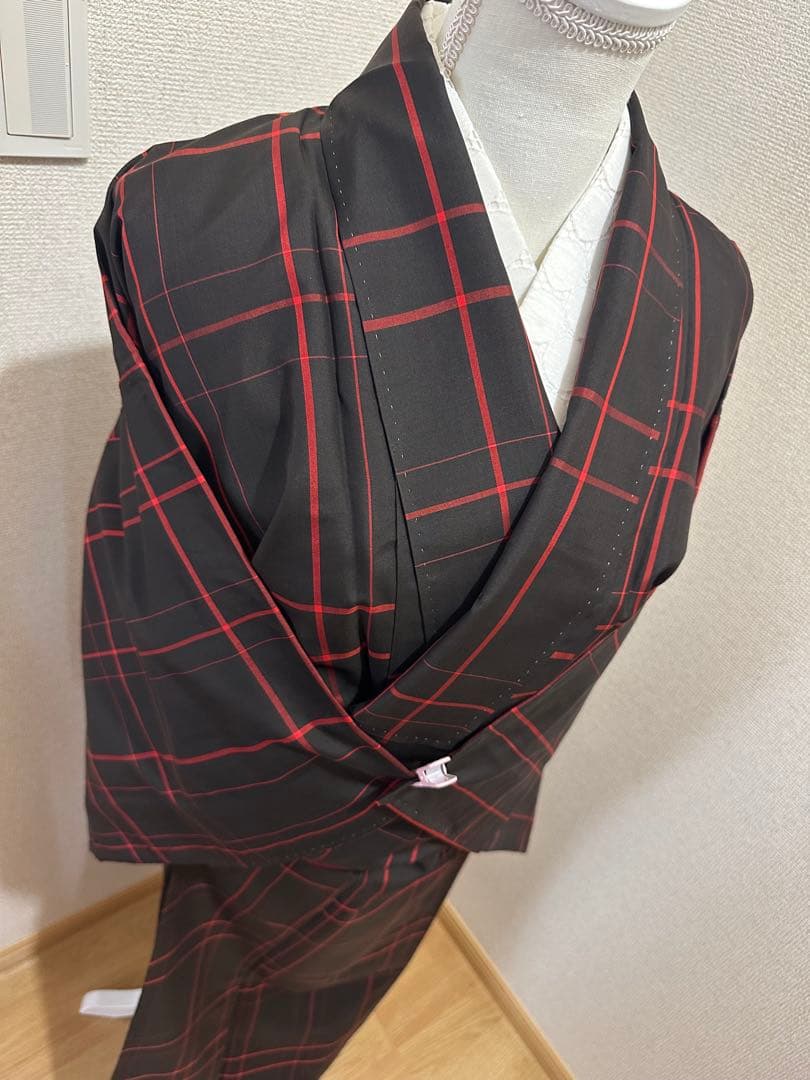 Lined Kimono, Women's Kimono, Pure Silk, Antique, Black, Red, Checkered Pattern