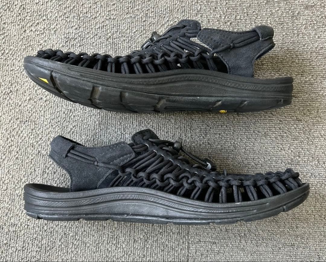 KEEN

 / 

Size : 27cm <div class=gnlqyh